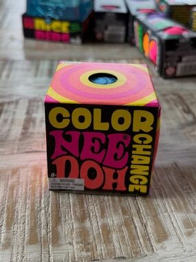 Blue Color Change NeeDoh